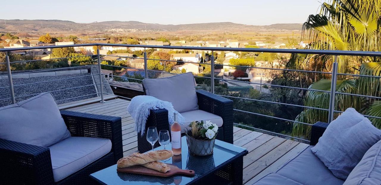 Beautiful Villa With A Stunning View Roujan Екстериор снимка