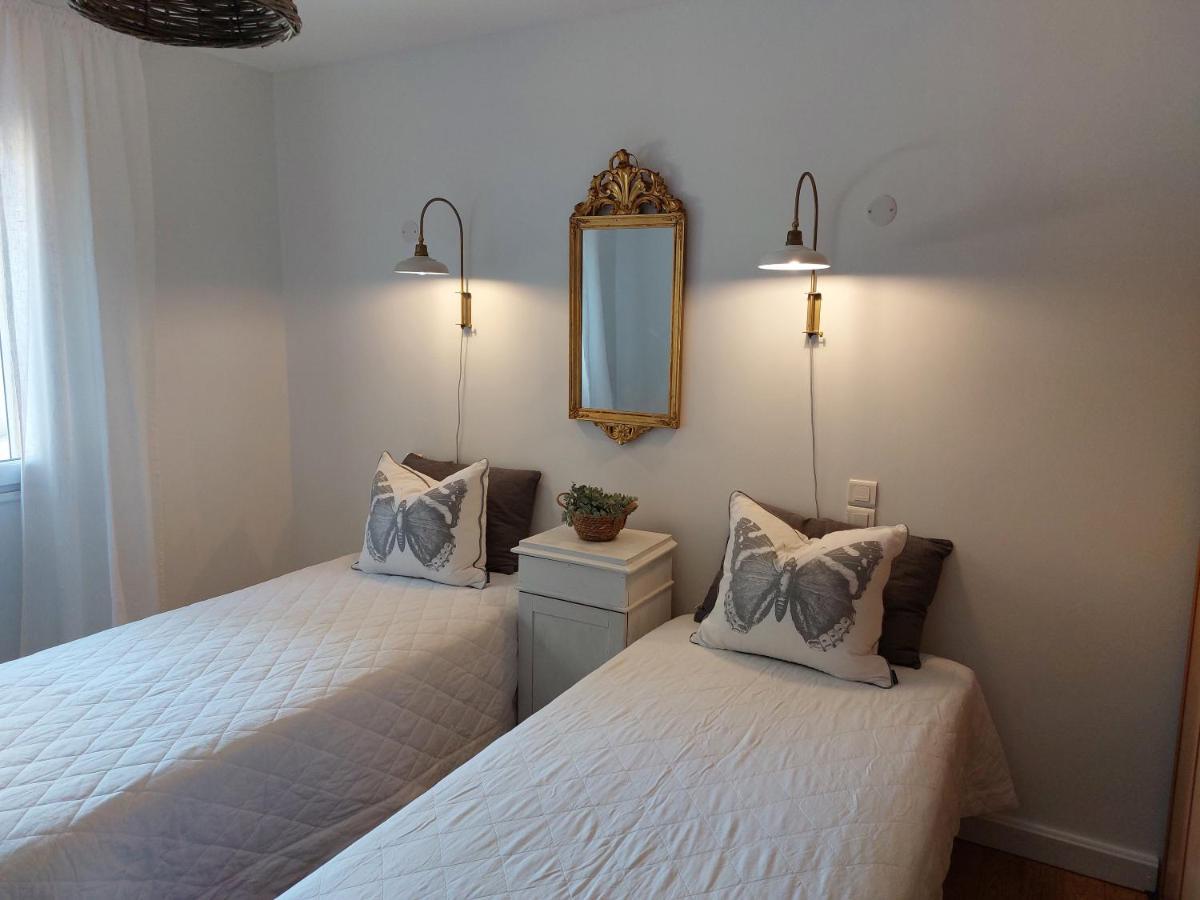 Beautiful Villa With A Stunning View Roujan Екстериор снимка